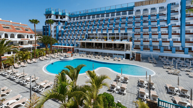 Paradise Park Fun Lifestyle Hotel